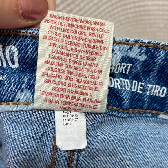 Women’s Mossimo Supply Co. Patriotic High Rise Distressed Jean Shorts. Sz 4/27 - Picture 9 of 11